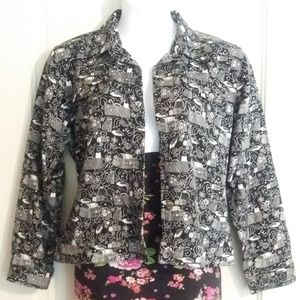 CJ Banks Black and White Floral Travel Jacket